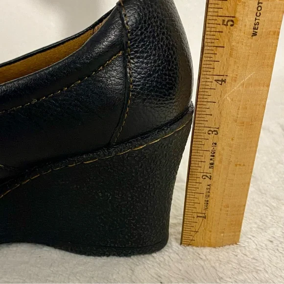 BOC Born on Concept Pebbled Black Leather Wedge Clogs Women’s Size 8 - Picture 9 of 11